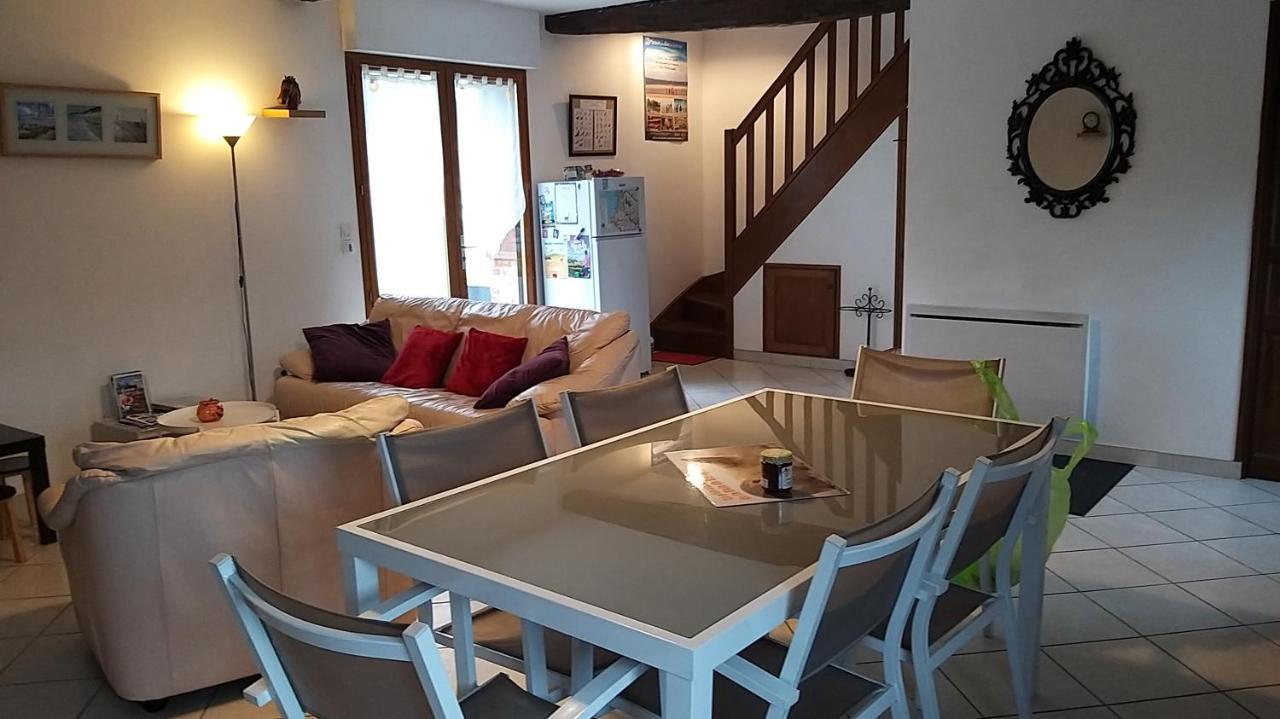 Gite Et Relais Equestre De Marie Tours-en-Vimeu Exterior foto